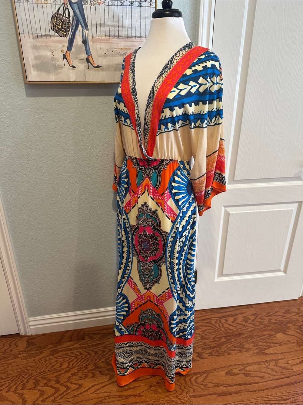 Flying Tomato Sz Large Bold Printed V-Neck Maxi Dress in Blue, Orange, Cream - Picture 4 of 10